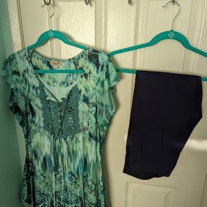 Hip length tunic with coordinating leggings, Two-piece set